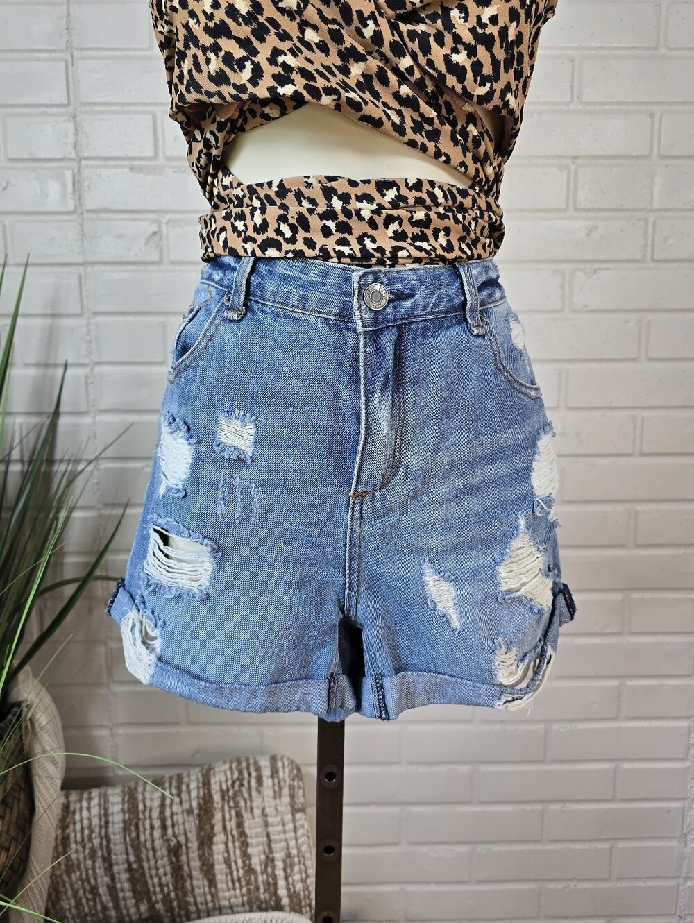 Blank Paige High Rise Distressed Denim Shorts Blue Size Medium